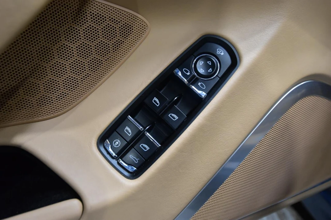2010 Porsche 970 Panamera Turbo - Image 12 of 31