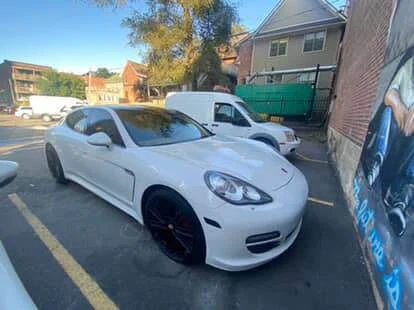 2010 Porsche 970 Panamera 4S - Image 3 of 10