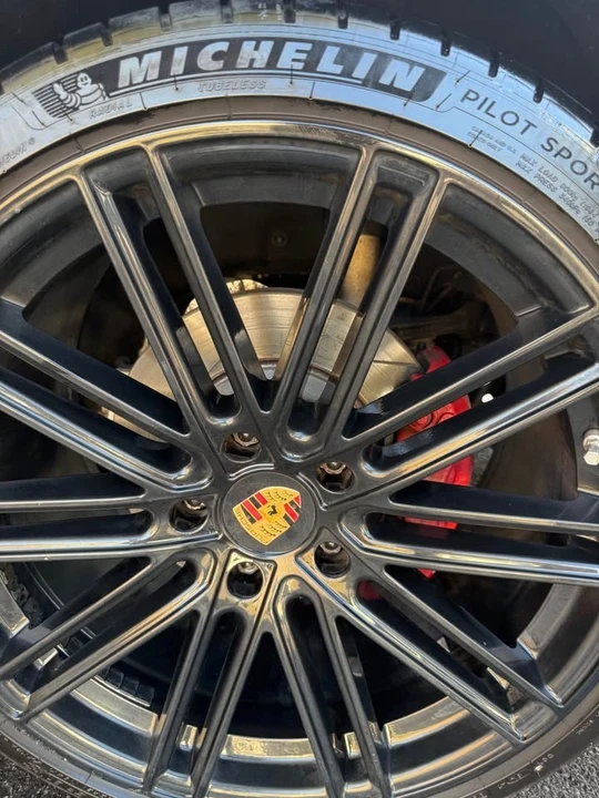 2010 Porsche 970 Panamera 4S - Image 7 of 10