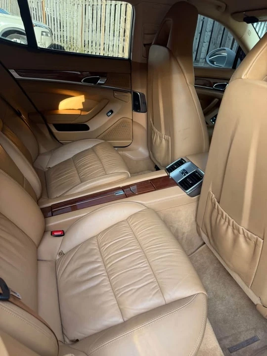 2010 Porsche 970 Panamera 4S - Image 9 of 10