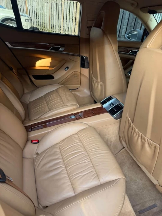 2010 Porsche 970 Panamera 4S - Image 9 of 10