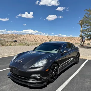 2010 Porsche Panamera 4S