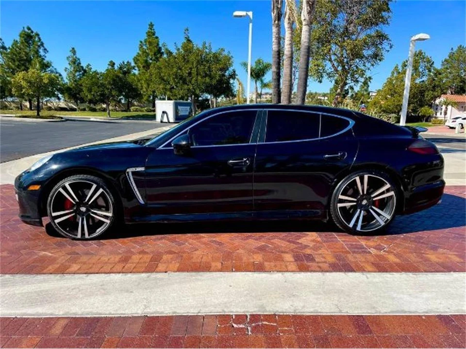 2010 Porsche 970 Panamera - Image 15 of 16
