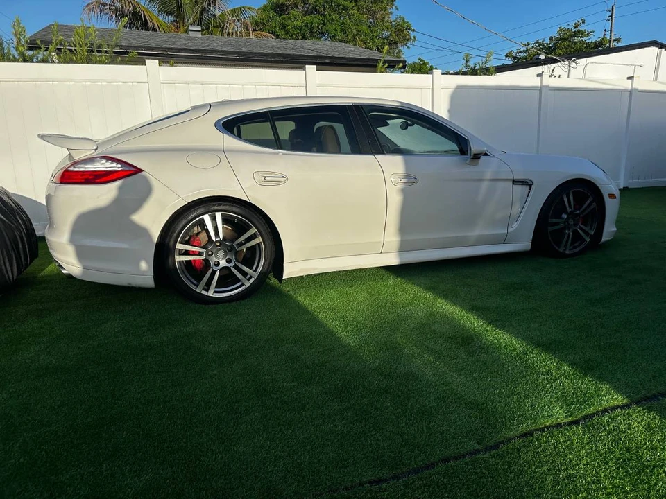 2010 Porsche 970 Panamera S - Image 5 of 11