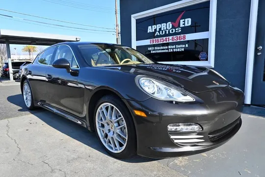 2010 Porsche Panamera 4S