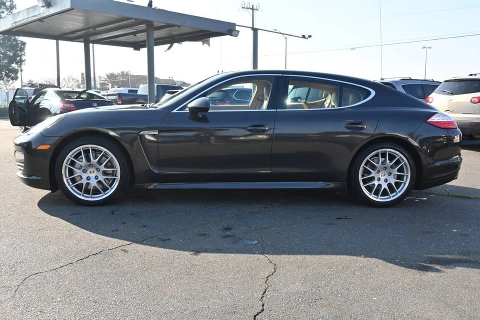2010 Porsche 970 Panamera - Image 9 of 20