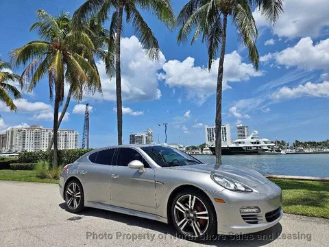 2010 Porsche Panamera 4S