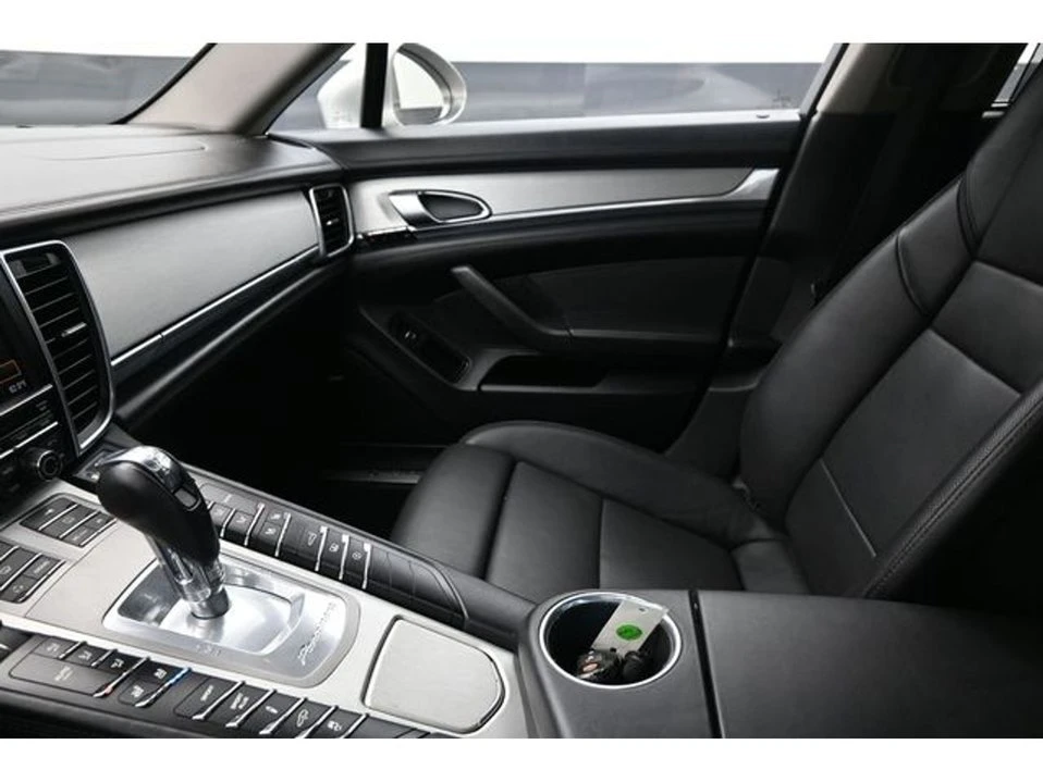 2010 Porsche 970 Panamera - Image 13 of 20