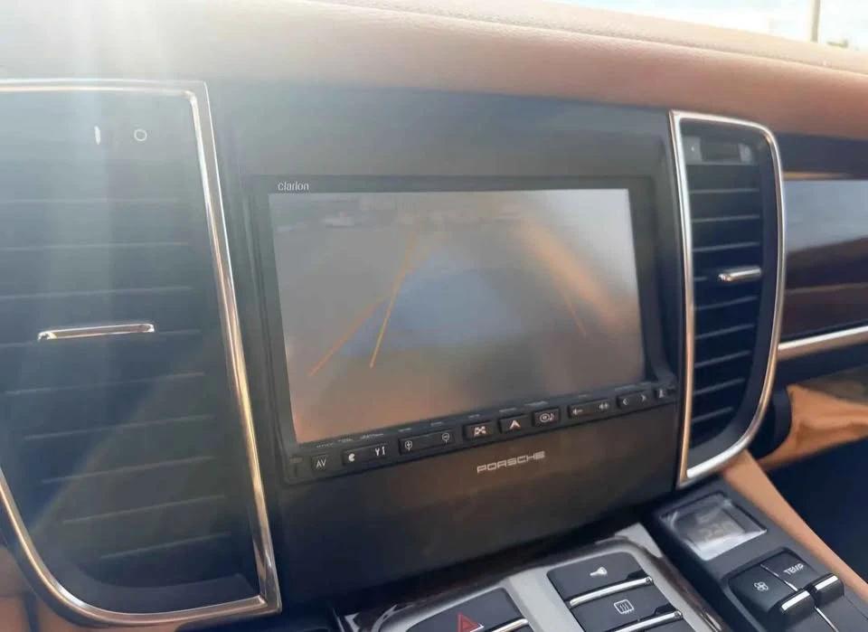 2010 Porsche 970 Panamera - Image 10 of 11