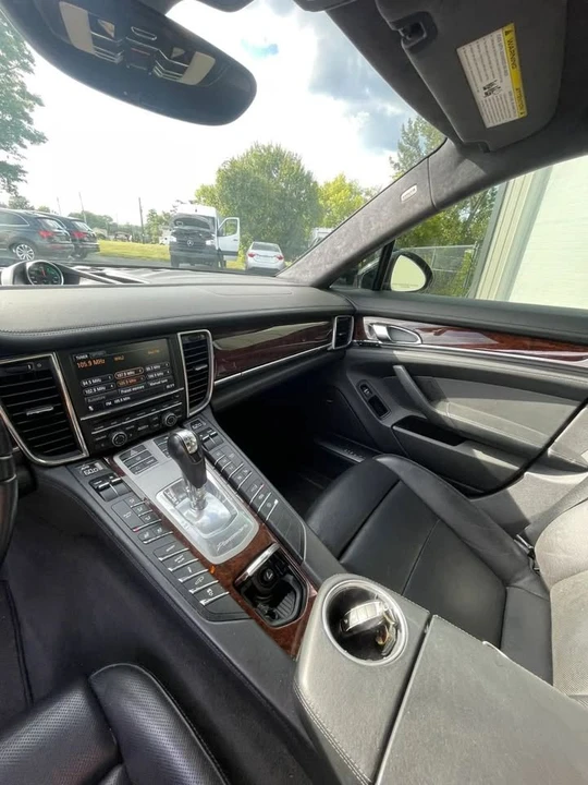 2010 Porsche 970 Panamera - Image 14 of 19