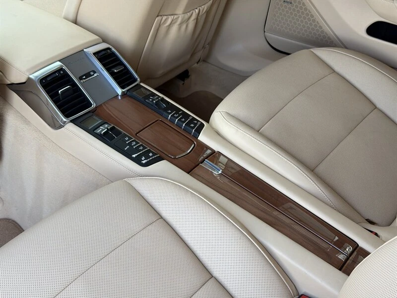 2010 Porsche 970 Panamera - Image 19 of 20