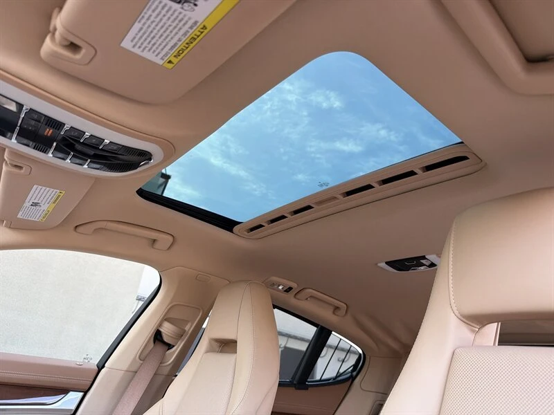 2010 Porsche 970 Panamera - Image 18 of 20