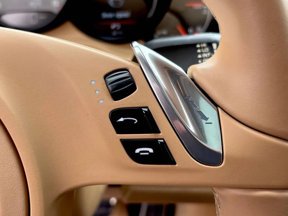 2010 Porsche 970 Panamera - Image 17 of 20