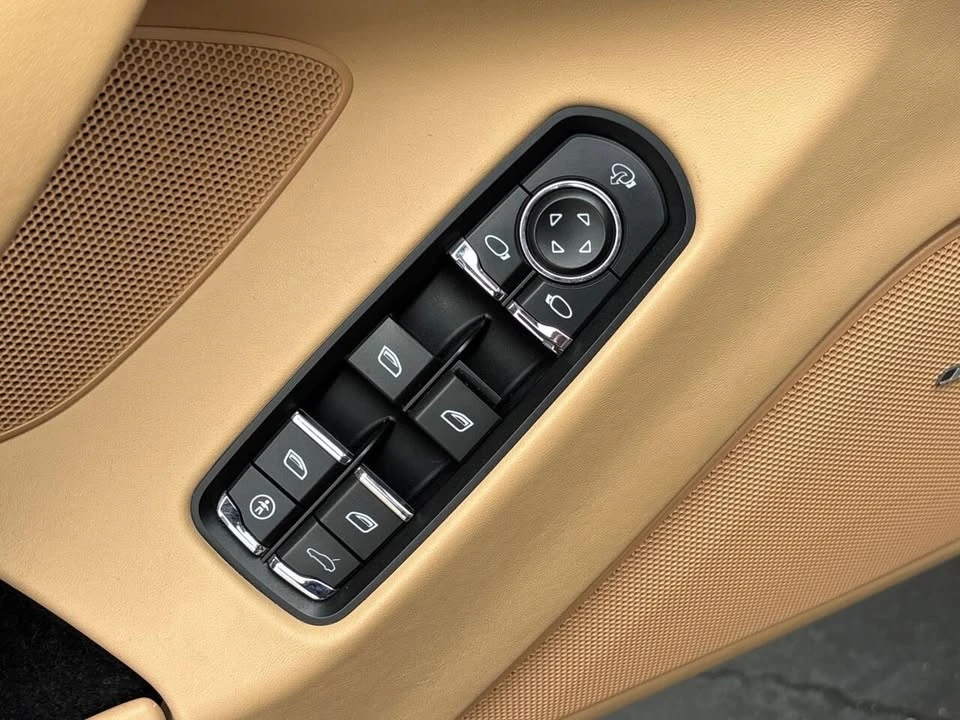2010 Porsche 970 Panamera - Image 8 of 20