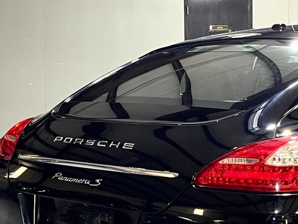 2010 Porsche 970 Panamera S - Image 10 of 21