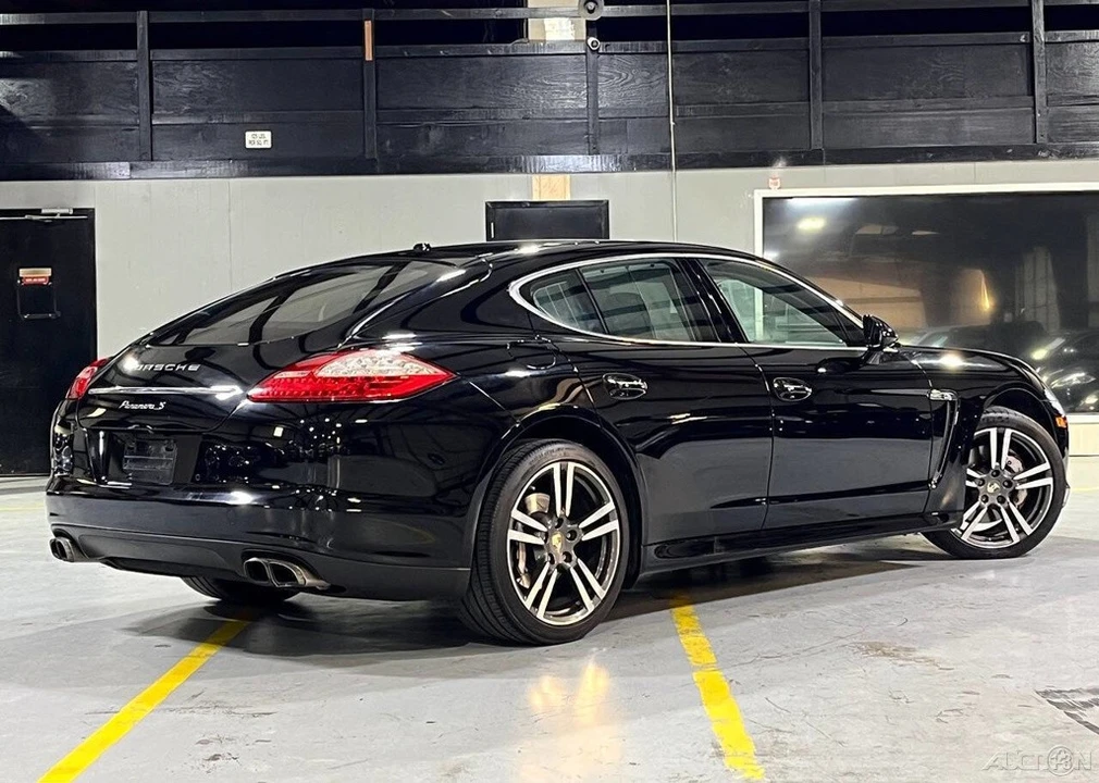 2010 Porsche 970 Panamera S - Image 13 of 21
