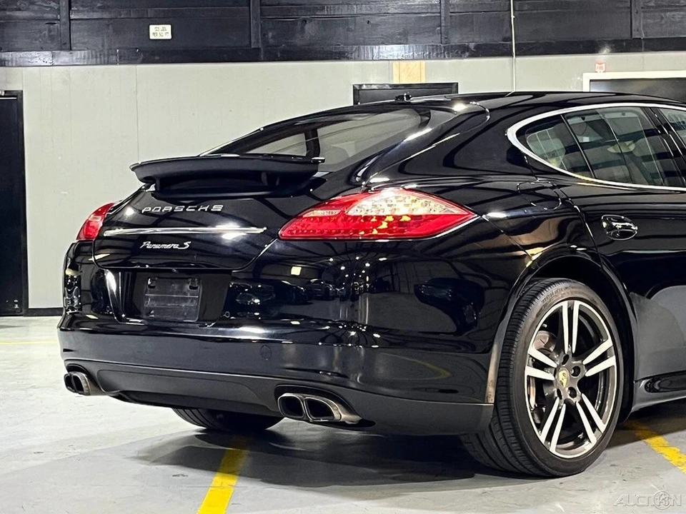 2010 Porsche 970 Panamera S - Image 7 of 21