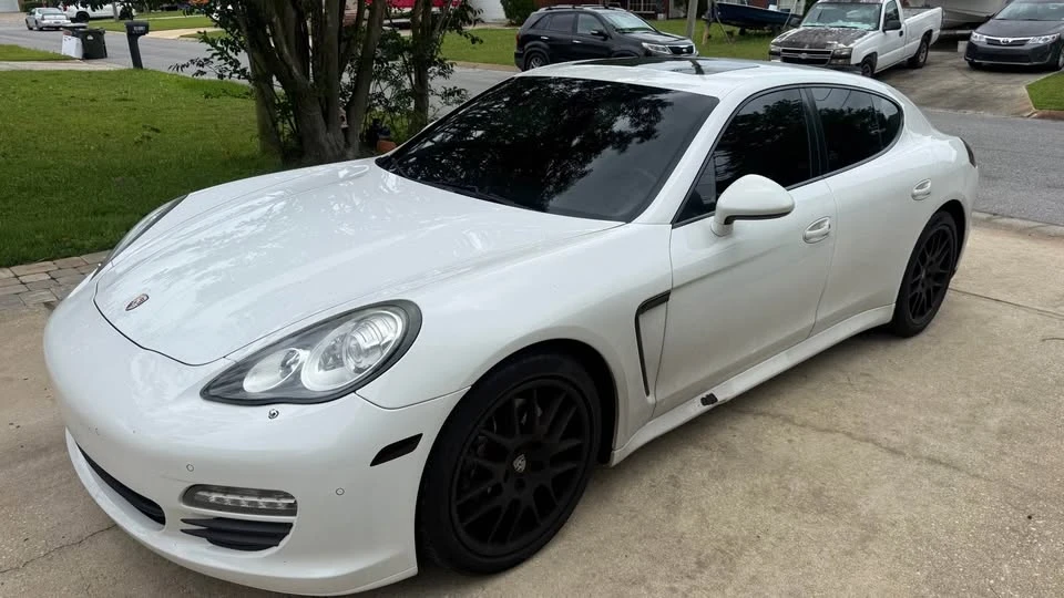 2010 Porsche 970 Panamera S - Image 2 of 11
