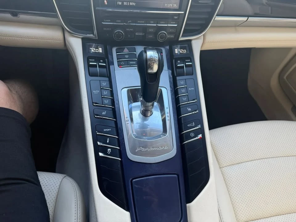 2010 Porsche 970 Panamera S - Image 17 of 20
