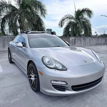 2010 Porsche Panamera S Sedan 4D
