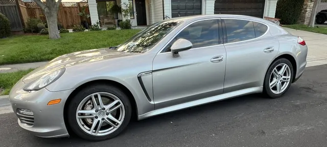2010 Porsche Panamera S
