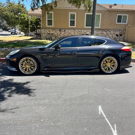 2010 Porsche Cayman - Image 1 of 1