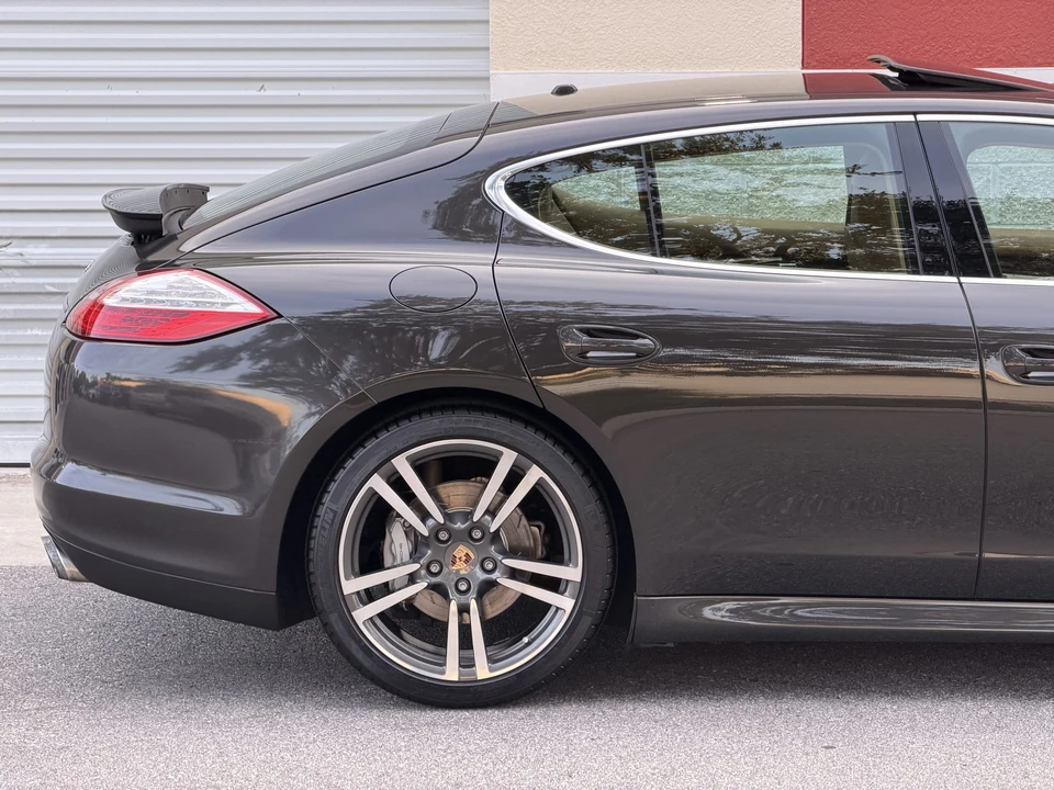 2010 Porsche 970 Panamera S - Image 23 of 31