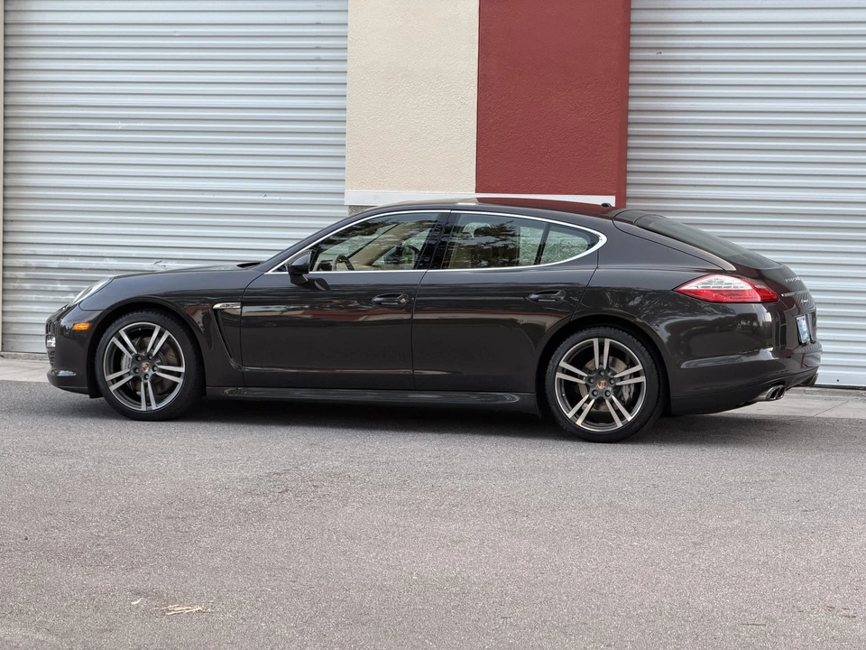 2010 Porsche 970 Panamera S - Image 7 of 31
