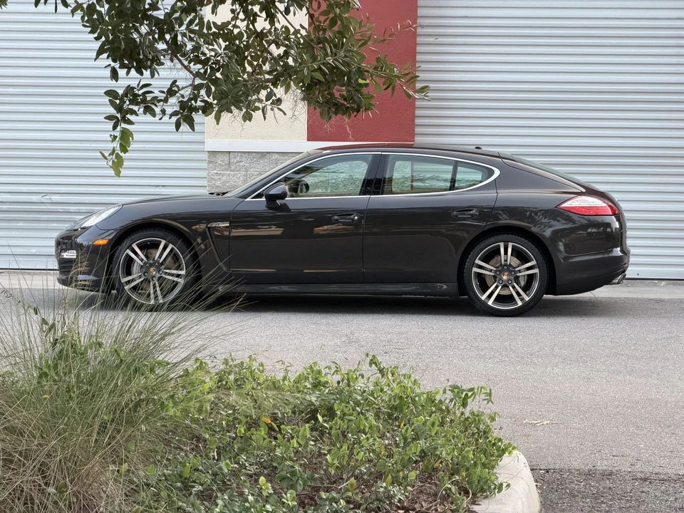 2010 Porsche 970 Panamera S - Image 5 of 31