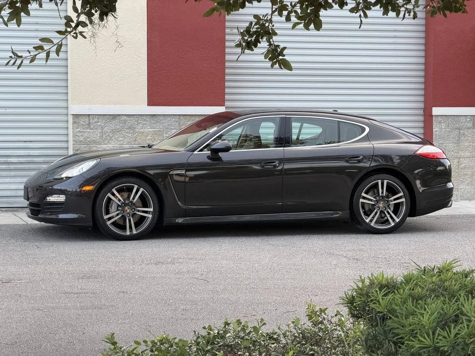 2010 Porsche 970 Panamera S - Image 4 of 31