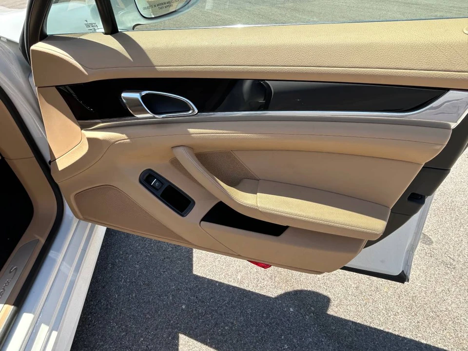 2010 Porsche 970 Panamera S - Image 14 of 23
