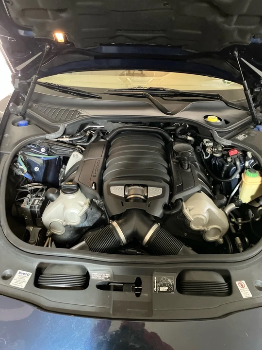 2010 Porsche 970 Panamera S - Image 14 of 17