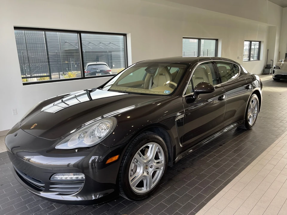 2010 Porsche 970 Panamera S - Image 11 of 30