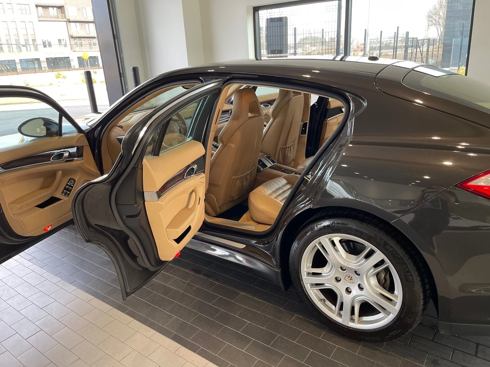 2010 Porsche 970 Panamera S - Image 23 of 30