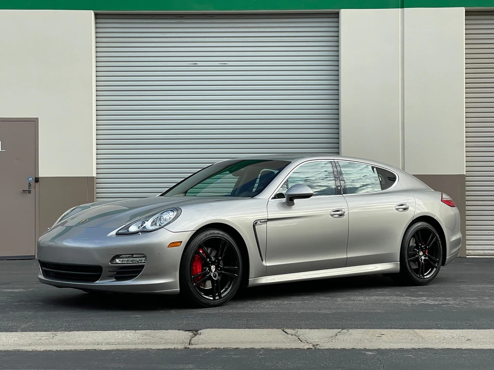 2010 Porsche 970 Panamera S - Image 13 of 31