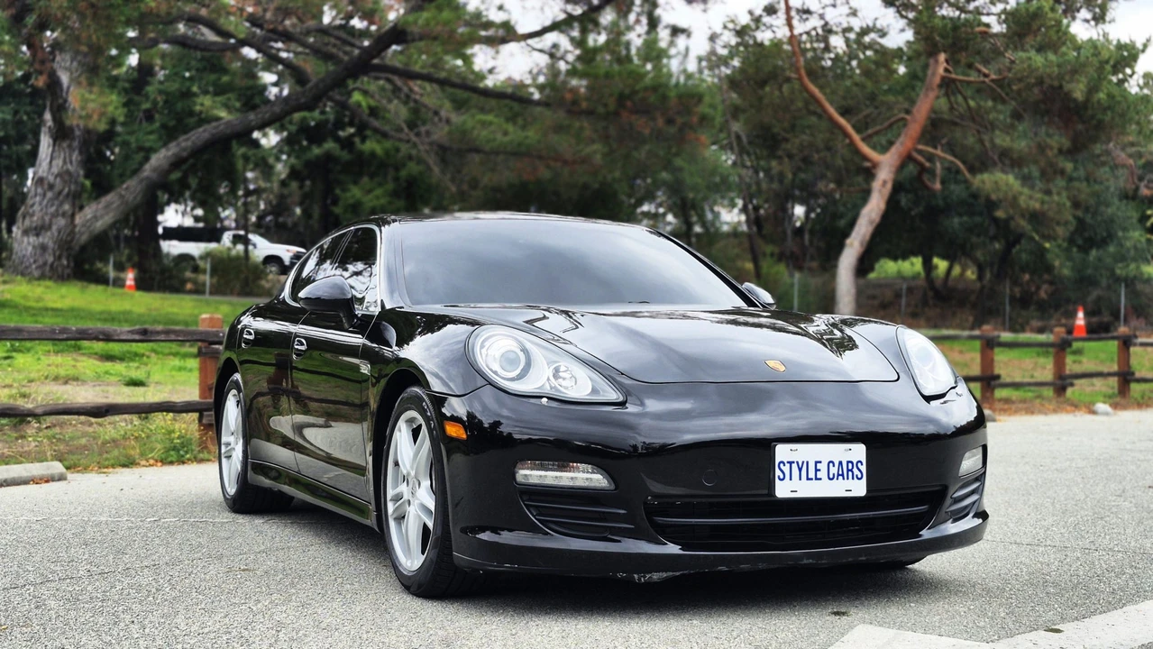 2010 Porsche 970 Panamera S - Image 6 of 31