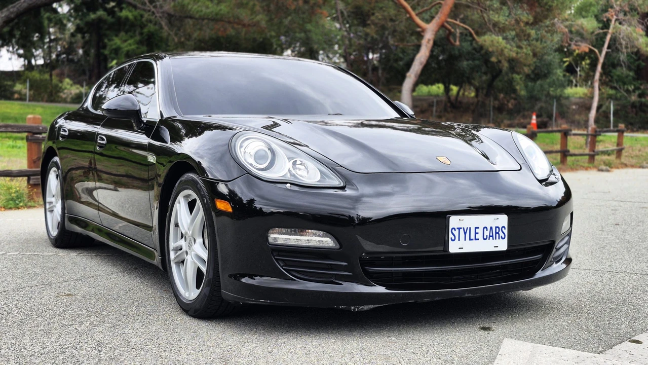 2010 Porsche 970 Panamera S - Image 8 of 31