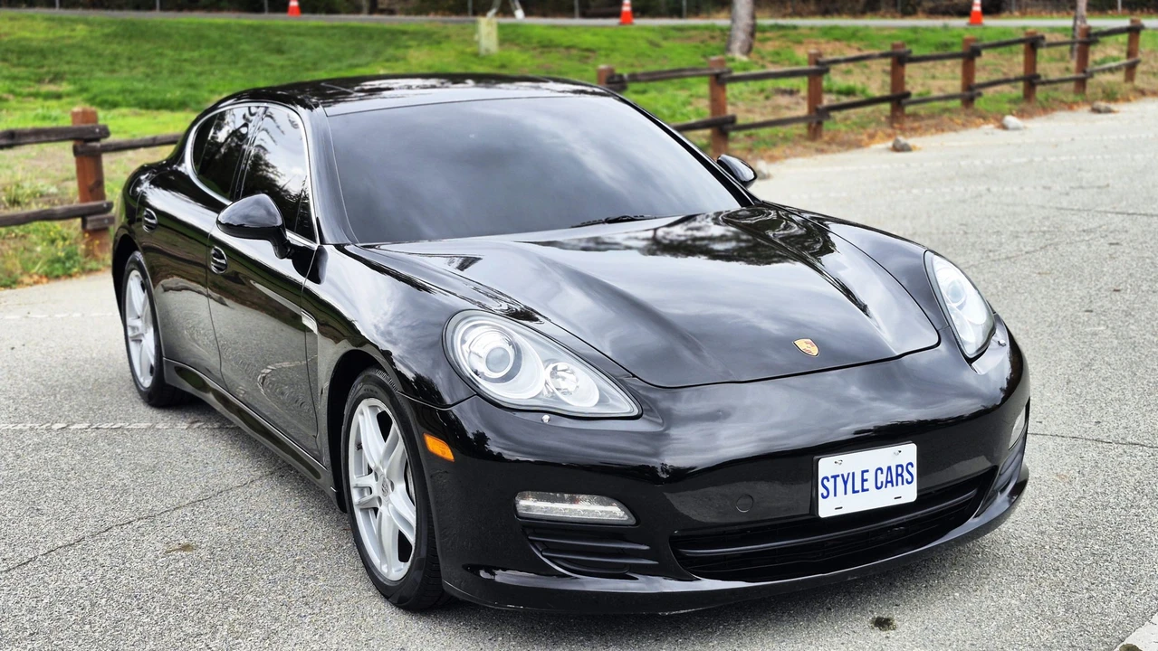 2010 Porsche 970 Panamera S - Image 9 of 31