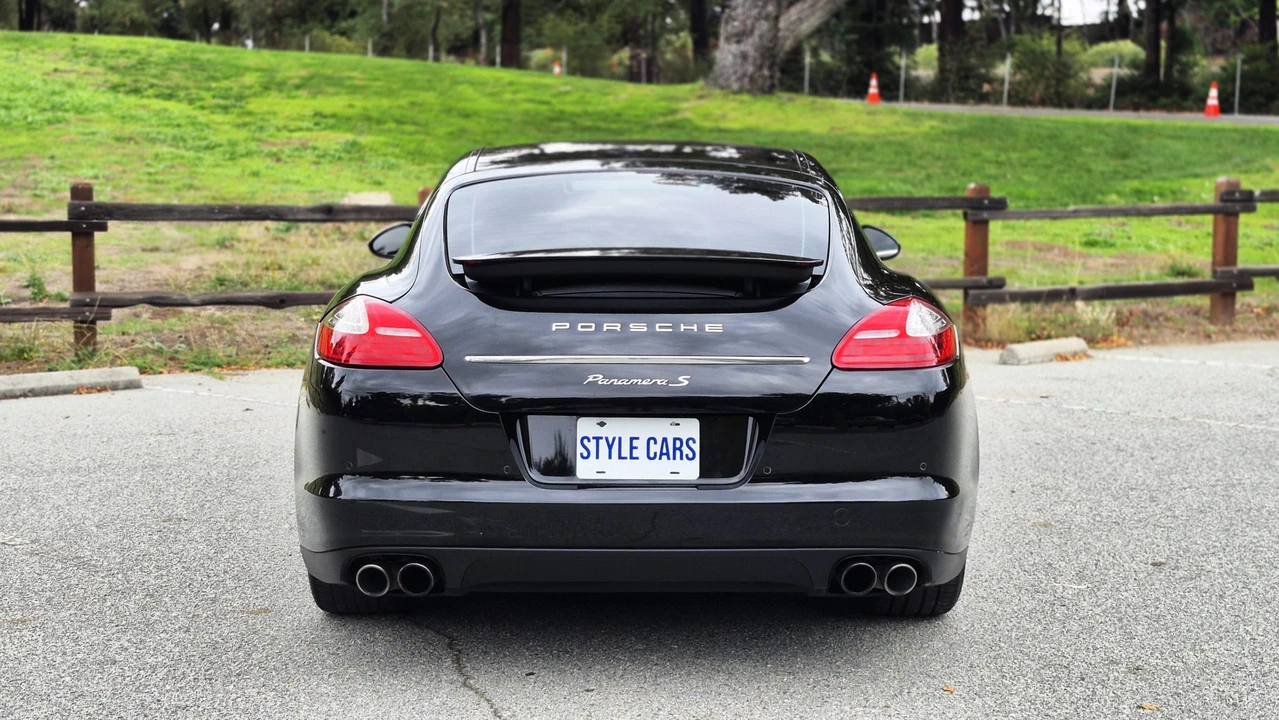 2010 Porsche 970 Panamera S - Image 16 of 31