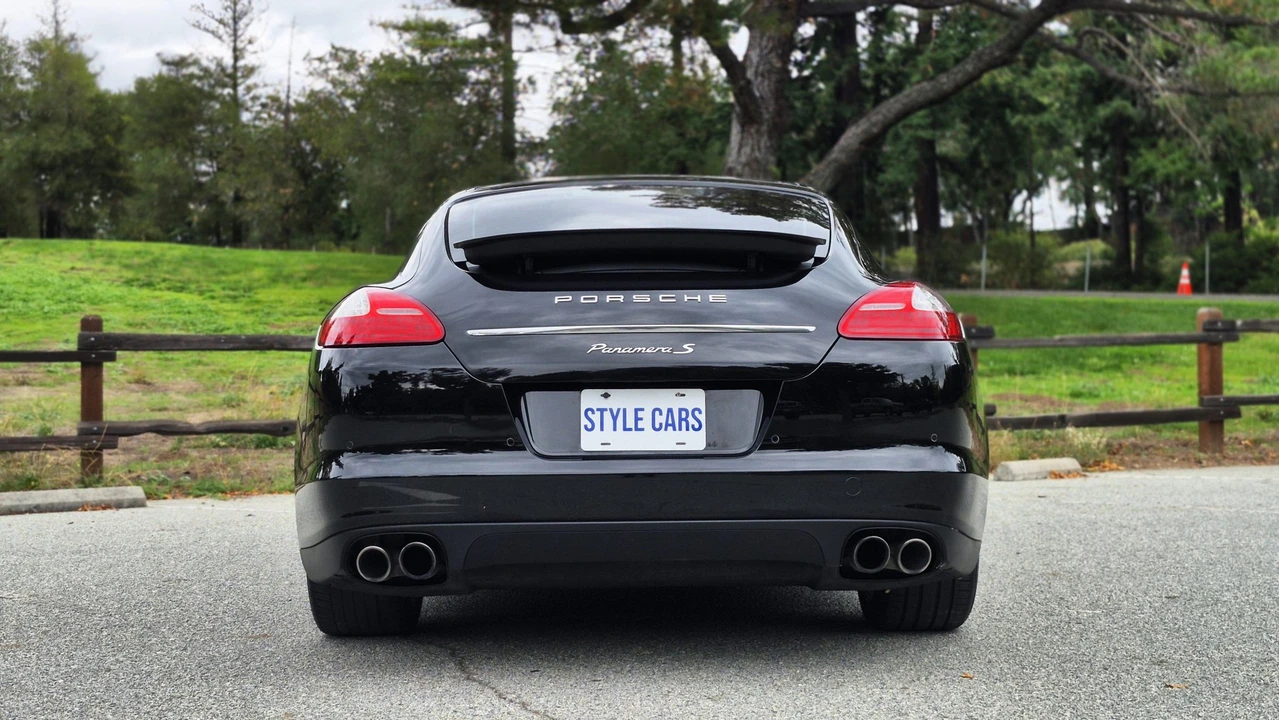 2010 Porsche 970 Panamera S - Image 17 of 31