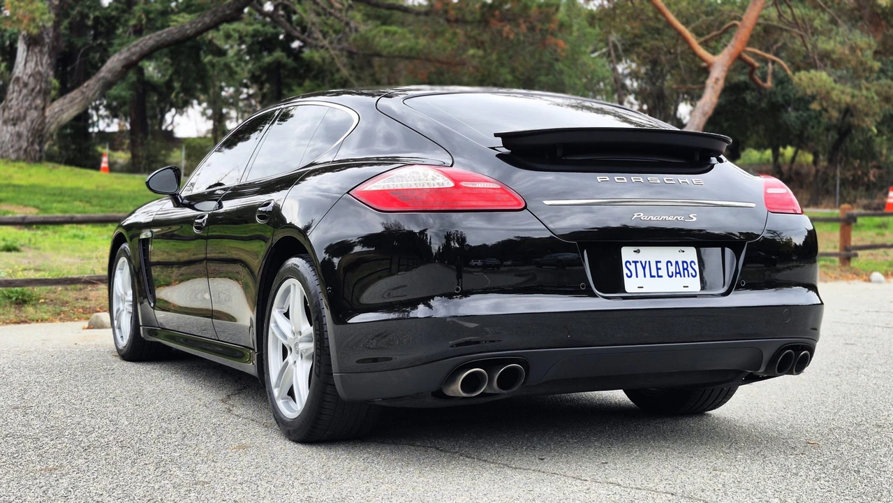 2010 Porsche 970 Panamera S - Image 20 of 31