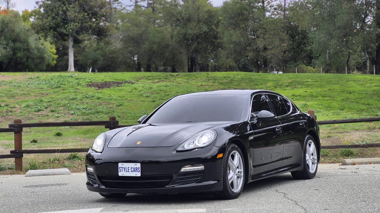2010 Porsche 970 Panamera S - Image 29 of 31