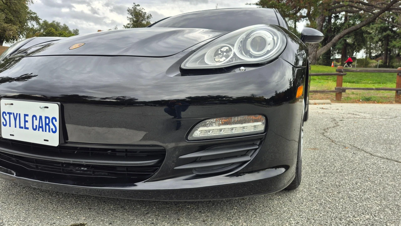 2010 Porsche 970 Panamera S - Image 25 of 31