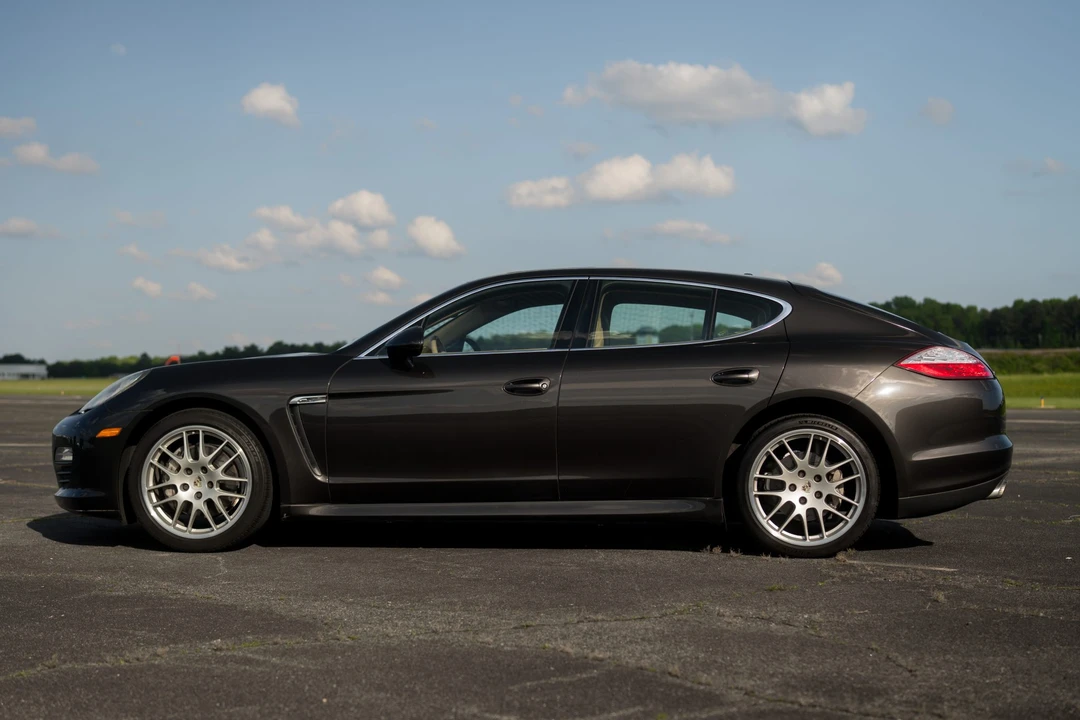 2010 Porsche 970 Panamera S - Image 16 of 31