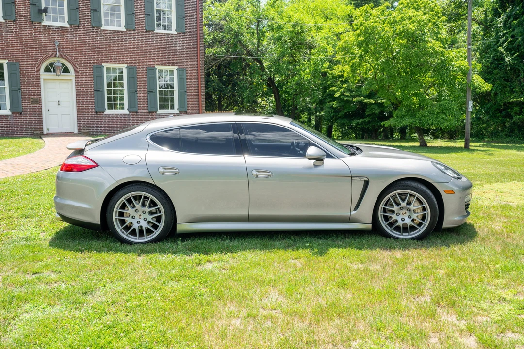 2010 Porsche 970 Panamera S - Image 3 of 31
