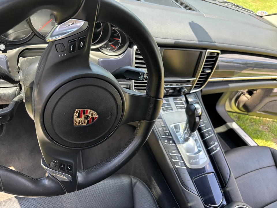 2010 Porsche 970 Panamera S - Image 27 of 31