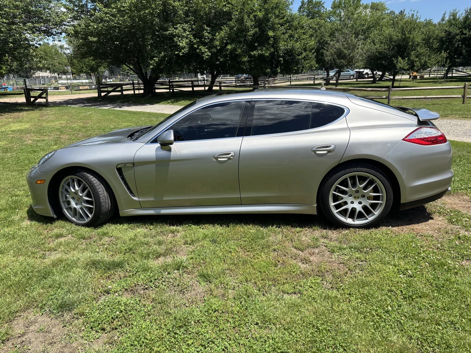 2010 Porsche 970 Panamera S - Image 3 of 31