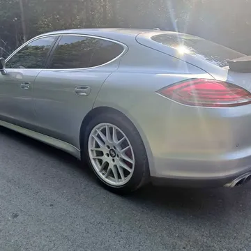 2010 Porsche Panamera Sedan 4D