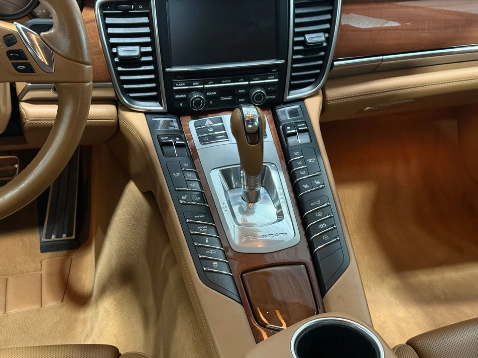 2010 Porsche 970 Panamera Turbo - Image 8 of 23