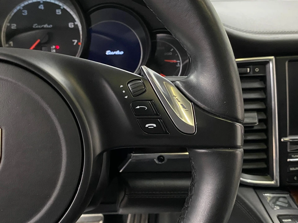 2010 Porsche 970 Panamera Turbo - Image 23 of 31